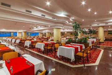Фотографии Отель Hotel Gołębiewski Mikołajki г. Миколайки (Польша) №3 Фото Отель Hotel Gołębiewski Mikołajki г. Миколайки 3