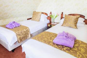 Фото номера Двухместный номер с 2 отдельными кроватями и видом на озеро Отель Hotel Amax Family Rest &amp; SPA г. Миколайки 6